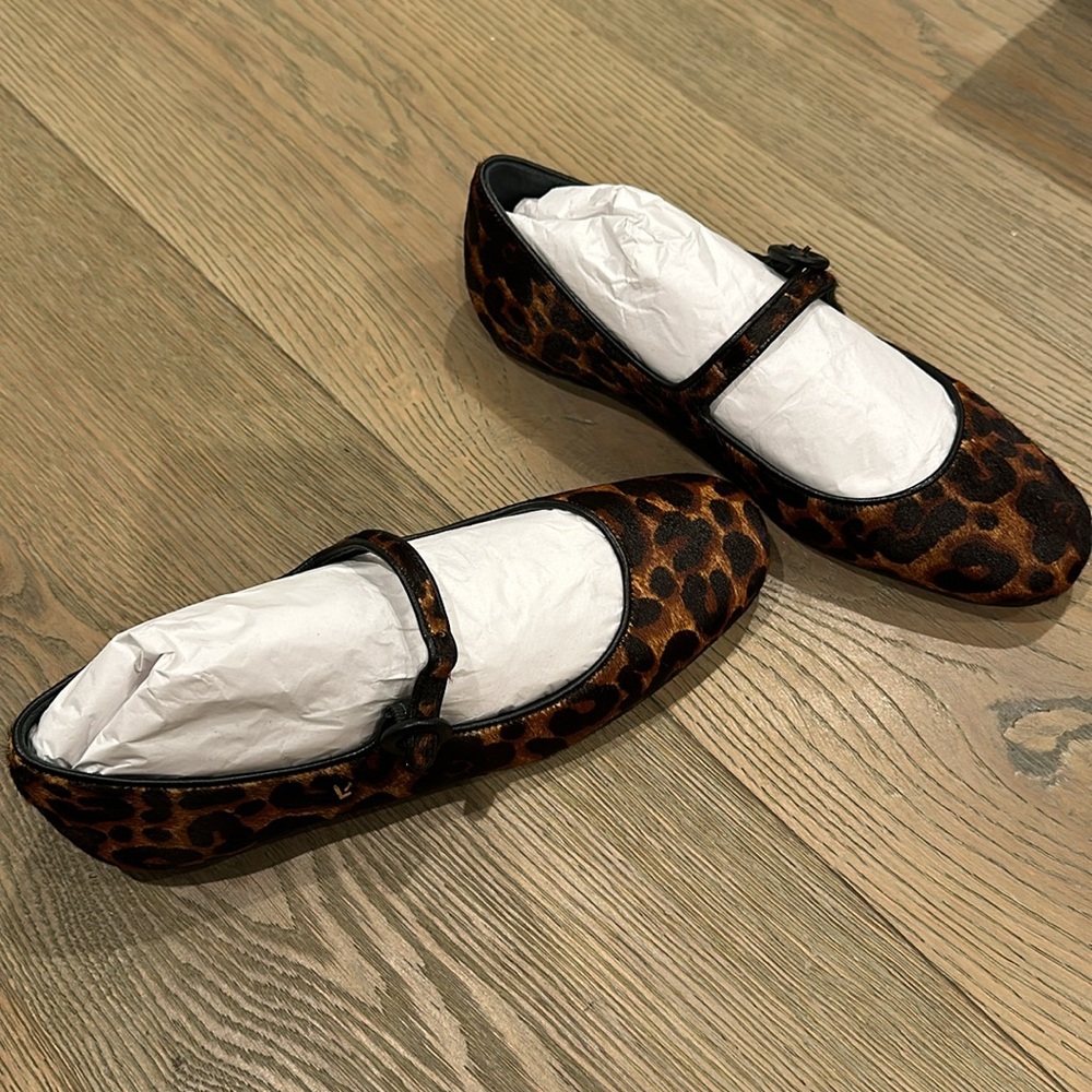 Larroude Blair Ballet Flats In Leopard Print Calf Hair. Never been worn. - Picture 4 of 6